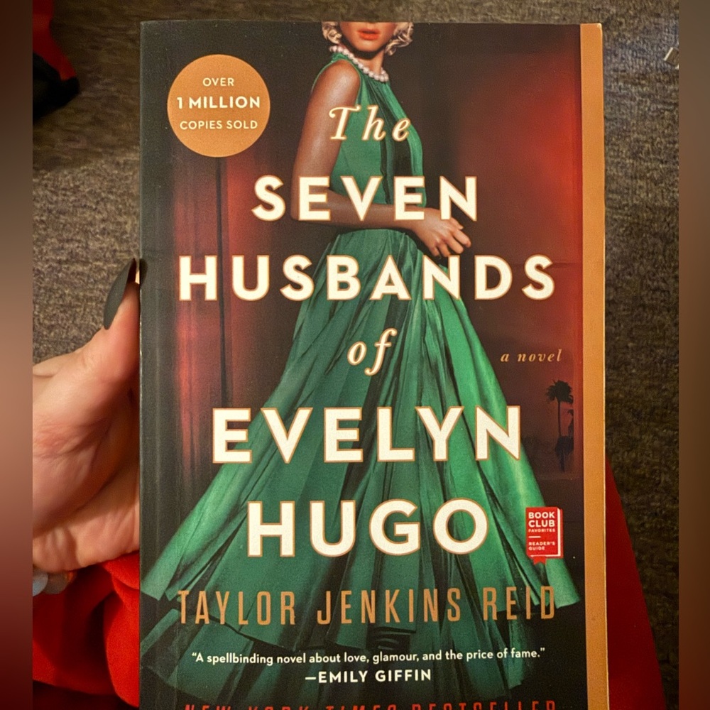 Seven Husbands of Evelyn Hugo
